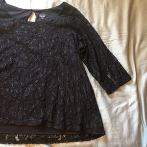 Lace 3/4 Sleeve Blouse